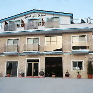 Oda ve Kahvaltı Zeytinli Konak, İzmir